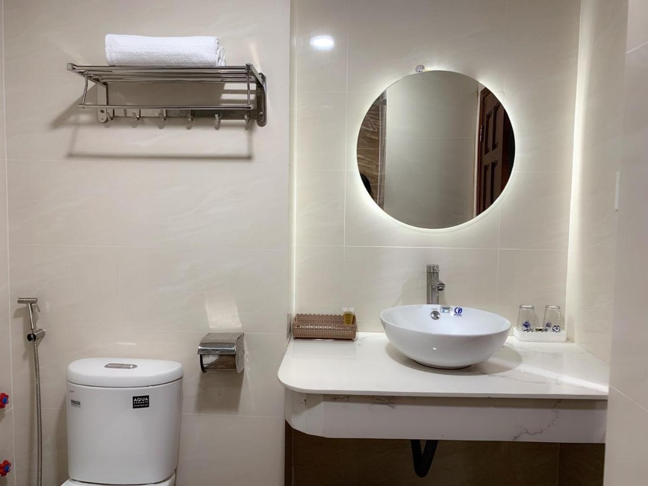 Khach San Trung Hieu Vung Tau Vũng Tàu Ngoại thất bức ảnh